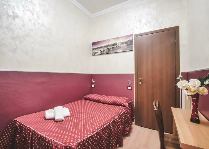 Pensión Vertex Homes 2*