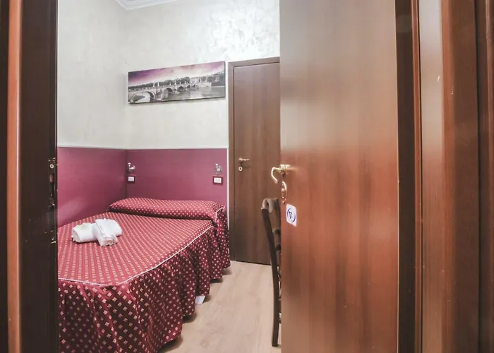 Pensión Vertex Homes